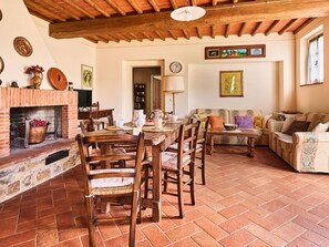 Dining - Serene Chianti Retreat (Cavriglia)
