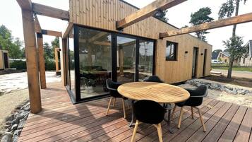 House | Outdoor dining