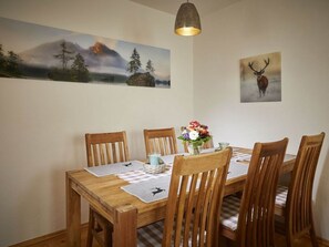 Dining - Holiday Home Coffee Grounds (Schoenau am Koenigssee)