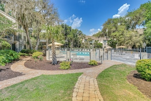 Interior - Walk to Beach: Bright Hilton Head Island Villa! (Hilton Head Island)