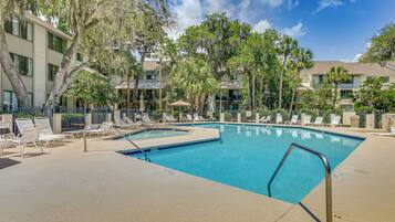 Villa (2 Bedrooms) | Front of property