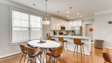 Rumah (3 Bedrooms) | Interior