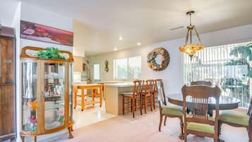 하우스 (3 Bedrooms) | 내부