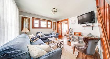 Conneaut Vacation Rental w/ Deck Near Lake Erie!
