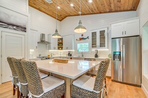 Cottage (2 Bedrooms) | Interior