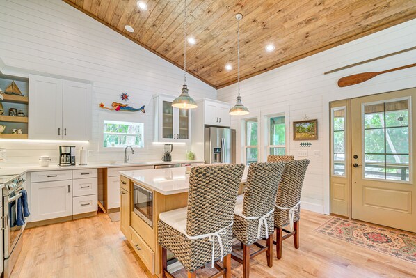 Cottage (2 Bedrooms) | Interior