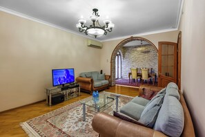 Huvila, 3 makuuhuonetta | 3 makuuhuonetta, ylelliset vuodevaatteet, yksilöllisesti kalustettu