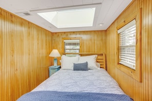 Cottage (2 Bedrooms) | Interior