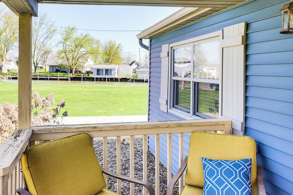 Cottage (2 Bedrooms) | Interior