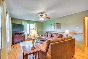 Interior - Walk to Restaurants: Stockton Home w/ Game Room (Stockton)