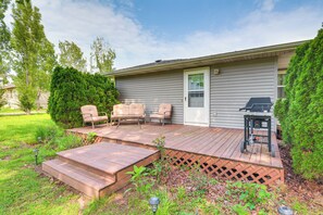 Front of property - Walk to Restaurants: Stockton Home w/ Game Room (Stockton)