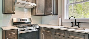 Fire Pit + Beach Access: Quiet Northville Retreat