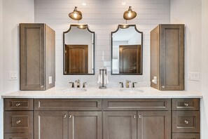 Interior - Fire Pit + Beach Access: Quiet Northville Retreat (Northville)