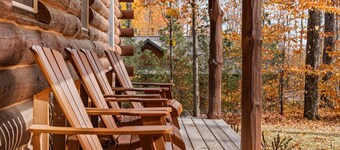 Ski-In/Ski-Out Chalet at the Top of The Highlands!