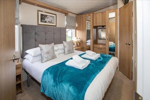 Cabin | 3 bedrooms, iron/ironing board, free WiFi, bed sheets