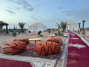 Standard Tent | Free WiFi, bed sheets - Amskou Camp (Rissani)