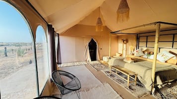 皇家帐篷房 | 1 多间卧室、免费 WiFi、床单