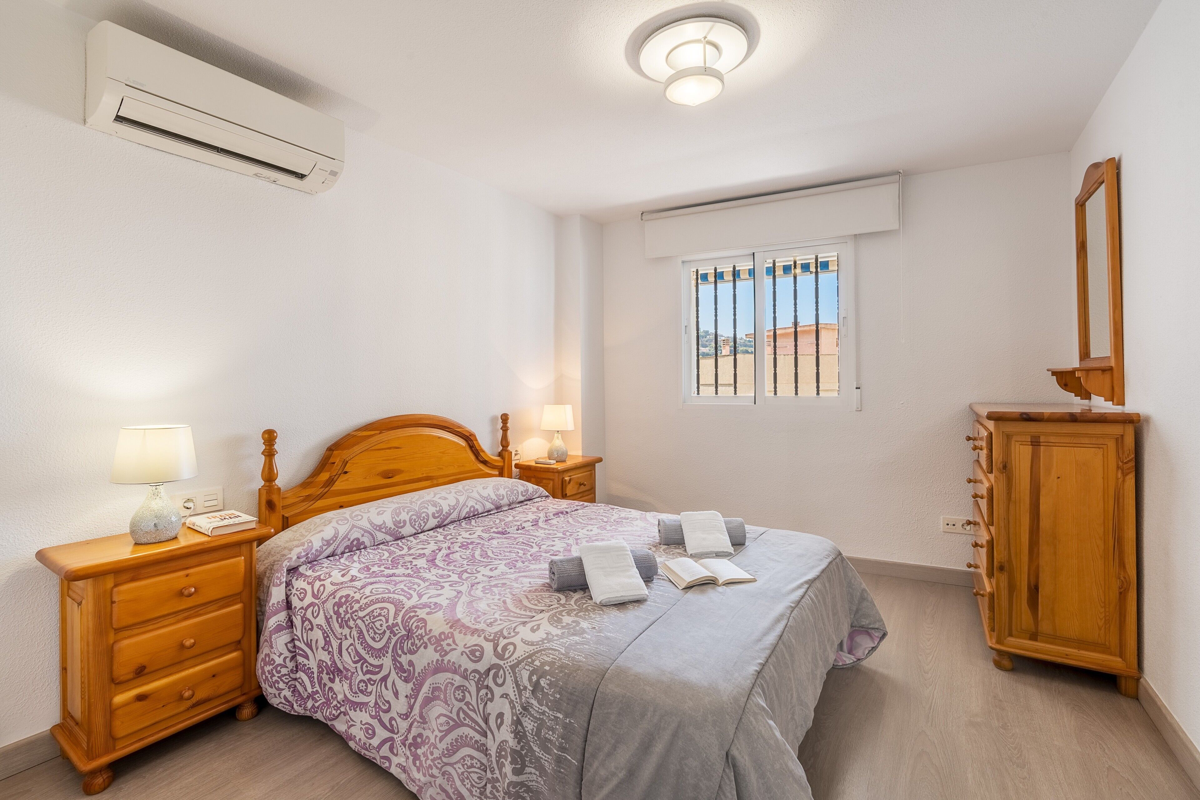 2 slaapkamers, een strijkplank/strijkijzer, gratis wifi, beddengoed