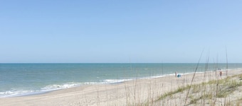 Sea Ya Later: Adorable one bedroom duplex in Kure Beach