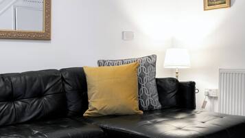 House | Living area | TV
