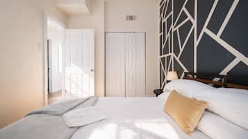 2 Schlafzimmer, Schreibtisch, Bügeleisen/Bügelbrett, kostenloses WLAN