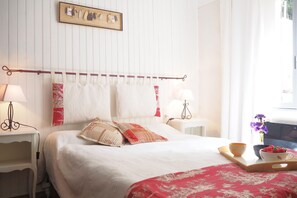 3 soverom, reiseseng for barn og wi-fi