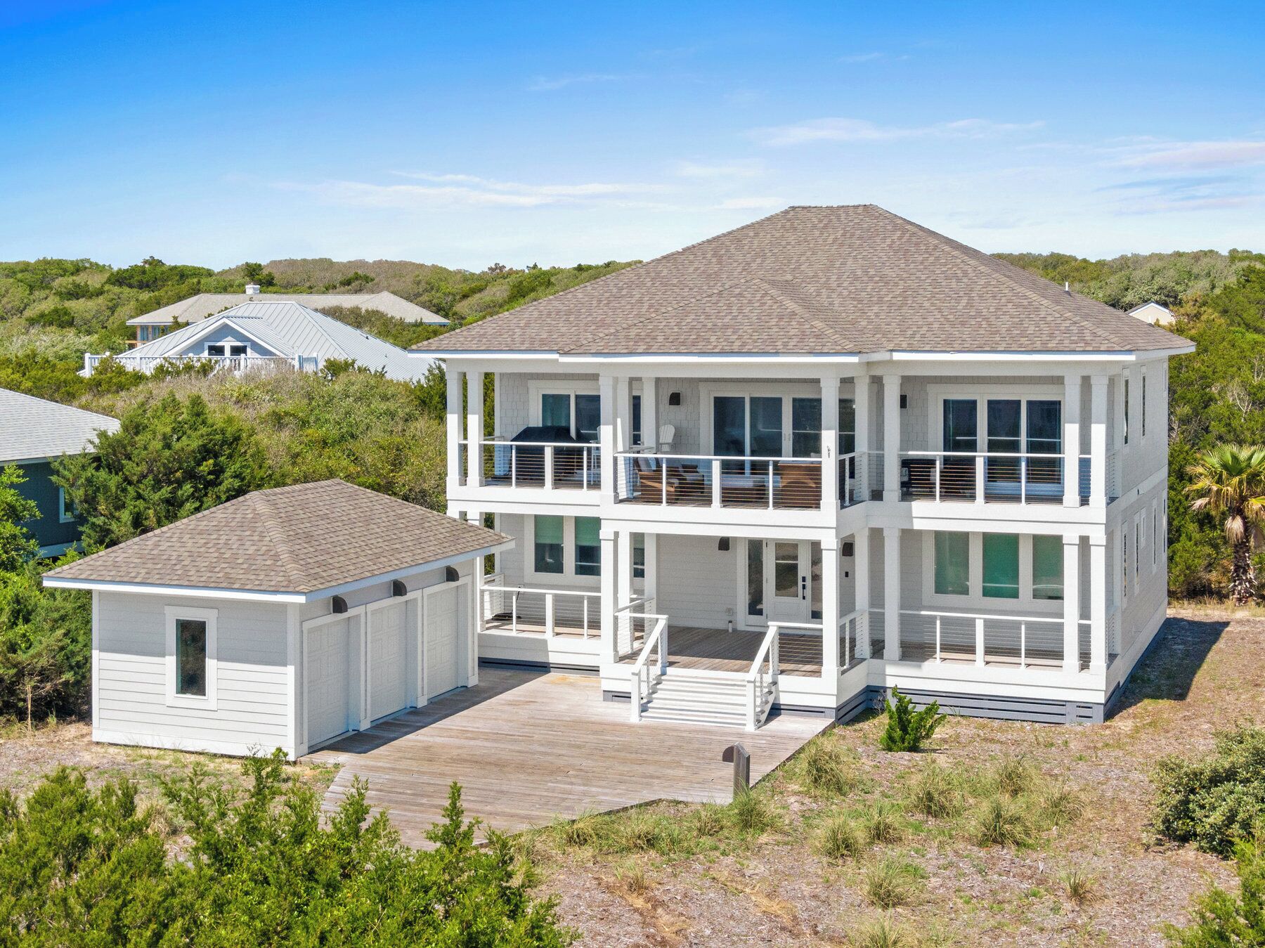 New Luxurious Ocean View Oasis on South Beach with 4 Bed 4 Bath Bhi Club
