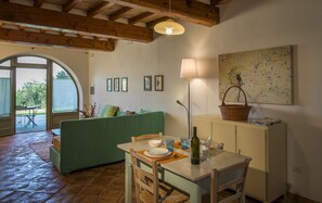 Interior - Le Fornaci - Apartment with pool (Latereto)