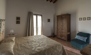 1 habitación, cuna de viaje y wifi gratis 