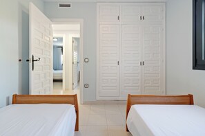 3 Schlafzimmer, Bettwäsche