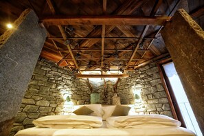 6 bedrooms, WiFi, bed sheets - Ici la Nature se Mêle aux Saveurs du Terroir. Ambiance Familiale et Raffinée (Morgex)
