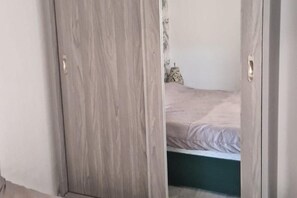 1 chambre, draps fournis