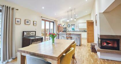 3 bedroom accommodation in Teversal