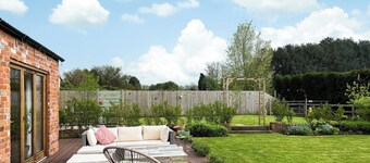 3 bedroom accommodation in Teversal
