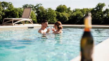 Seasonal outdoor pool