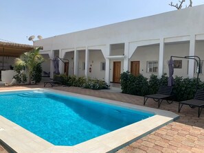 Exterior - Hôtel Camille (Nguekhokhe)
