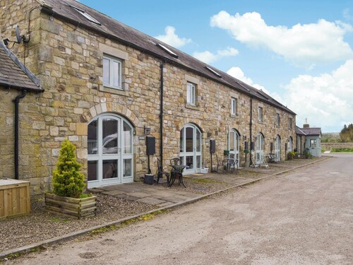 2 bedroom accommodation in Netherton Near Rothbury