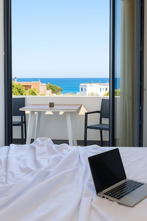 Duplex, Beach View | 1 bedroom, free WiFi, bed sheets