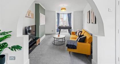 Fabulous and Stylish House in Nottingham