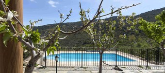 Holiday Home 'Casa Rural Museo' with Mountain View, Shared Pool and Wi-Fi