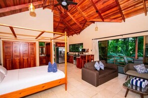 3 quartos, Wi-Fi de cortesia, roupa de cama