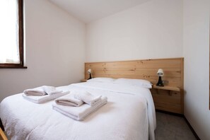 1 室のベッドルーム、WiFi