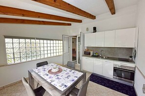 Dining - Holiday apartment with pool (Poreč)