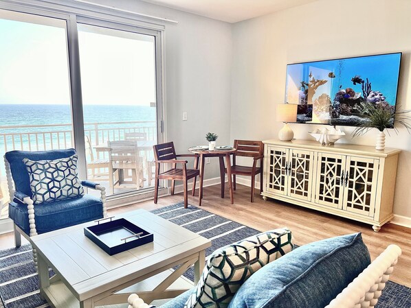 Smart TV - Splash Beachfront Resort 1 Bedroom plus Bunks 2nd Floor with Free Beach Chairs (Panama City Beach)