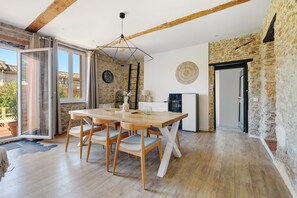 Dining - Holiday Home 'Villa Avec Piscine Soupex' with Private Pool, Private Terrace and Wi-Fi (Soupex)