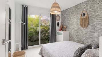 1 makuuhuone, silitysrauta/-lauta, ilmainen Wi-Fi, vuodevaatteet