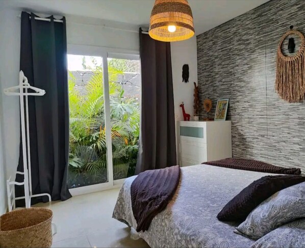 1 dormitorio, tabla de planchar con plancha, wifi gratis y ropa de cama
