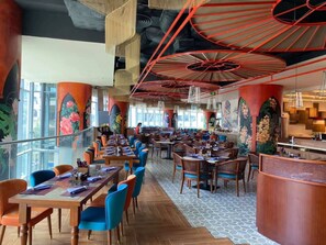 Frokostbuffé hver dag (VND 250000 per person)