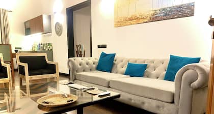 Luxurious Villa near the Airport