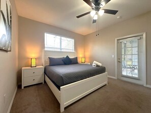 4 habitaciones, tabla de planchar con plancha, wifi y ropa de cama